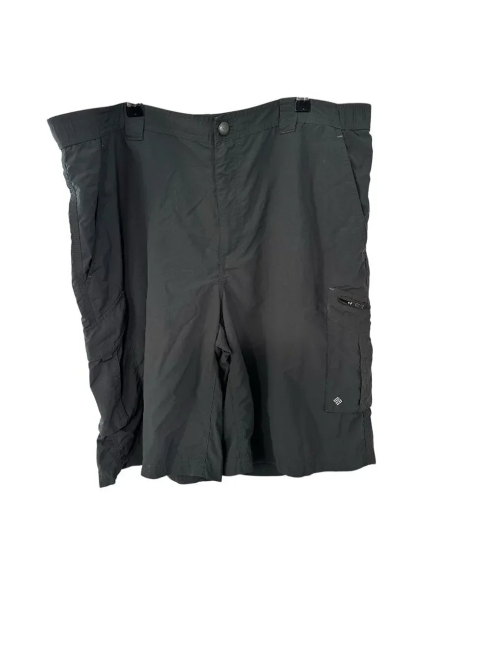 Columbia Men Size 40 Omni Shade Gray Cargo Shorts Nylon UPF Sun Protection 12 in